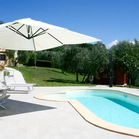 La Casa Gialla Villa *